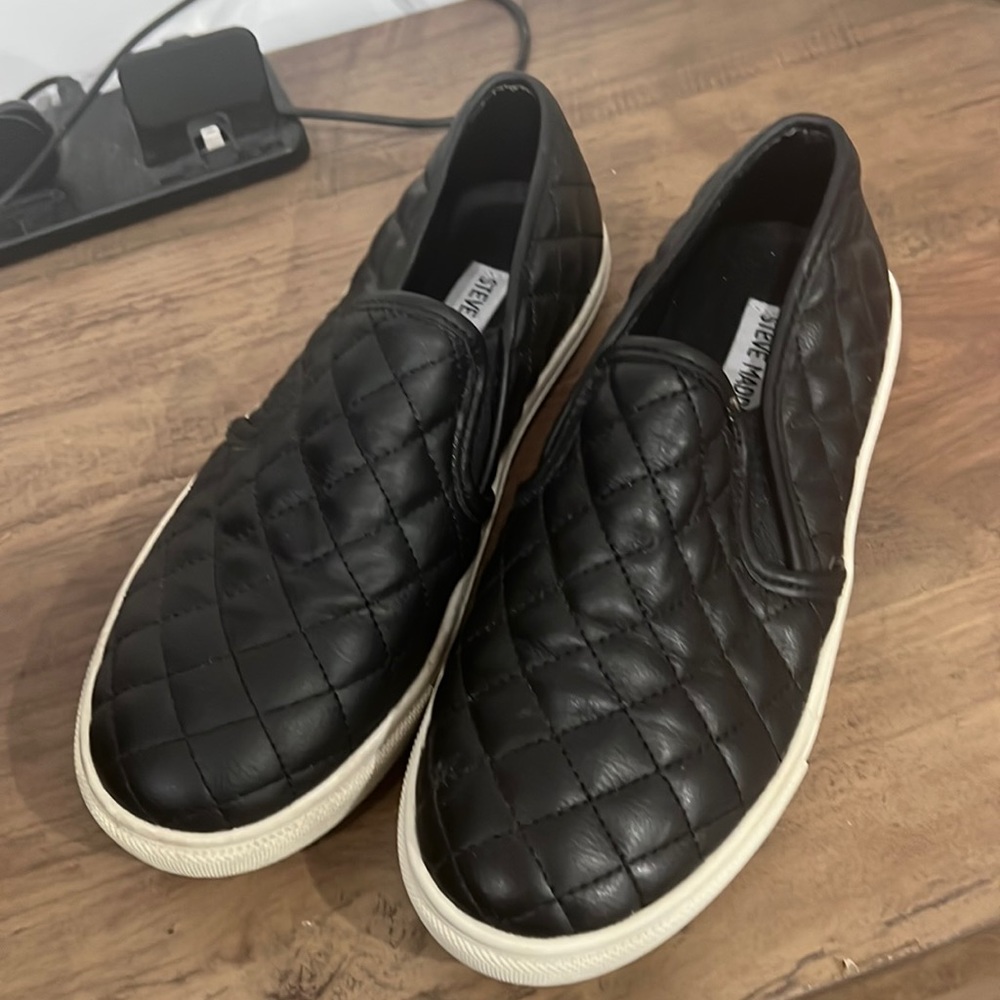 Size 7 Steve Madden shoes